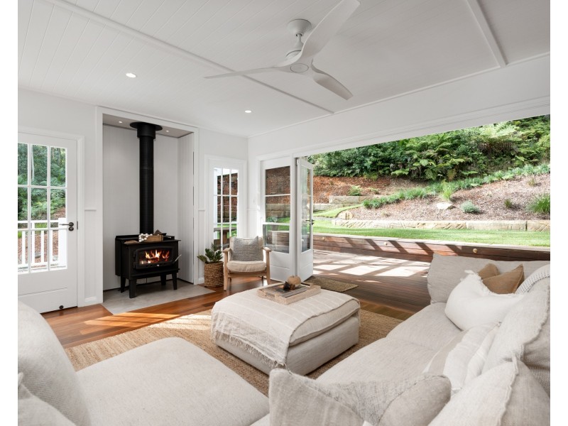 400 Oak Road, Matcham NSW 2250