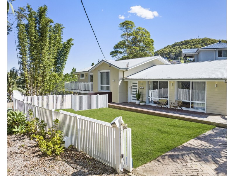 835 The Entrance Road, Wamberal NSW 2260