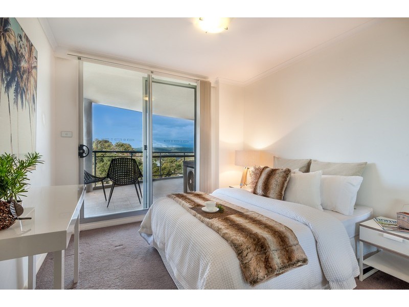 174/80 John Whiteway Drive, Gosford NSW 2250