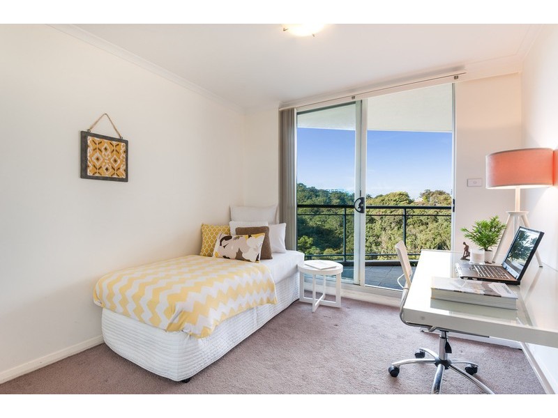 174/80 John Whiteway Drive, Gosford NSW 2250