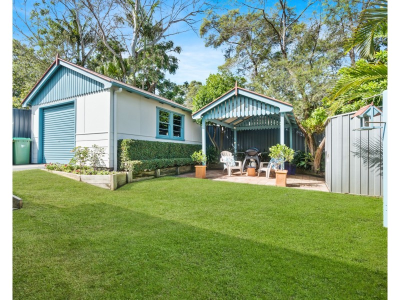 24 Clarence Road, Springfield NSW 2250