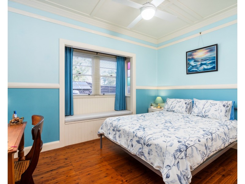24 Clarence Road, Springfield NSW 2250