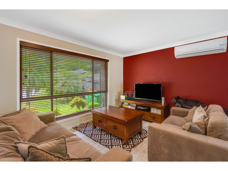 8 Wallarah Street, Lisarow NSW 2250