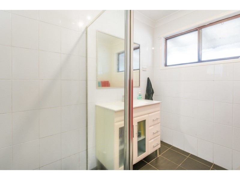 8 Wallarah Street, Lisarow NSW 2250