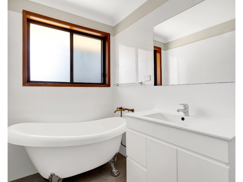 26 Rushby Street, Bateau Bay NSW 2261