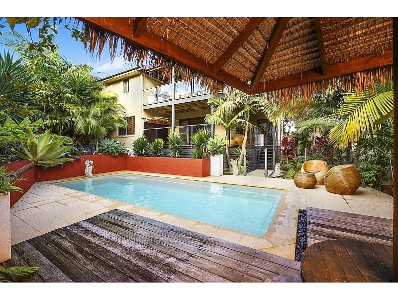 15 Robusta Close, Erina NSW 2250