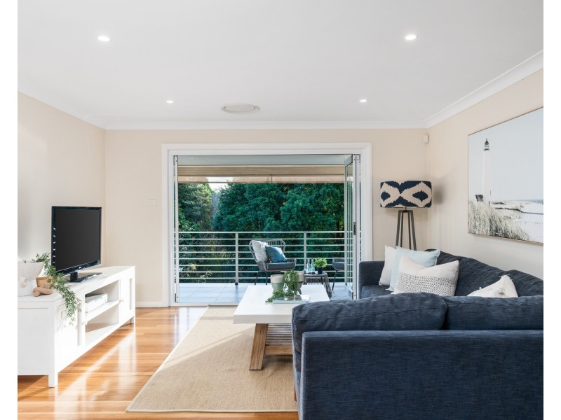 9 Carrabella Avenue, Springfield NSW 2250