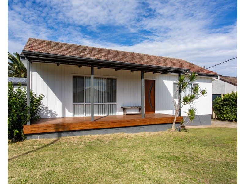 9 Thelma Street, Long Jetty NSW 2261