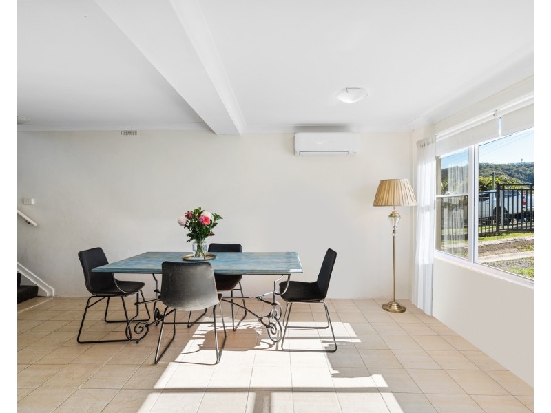 12 Newcastle Street, Springfield NSW 2250