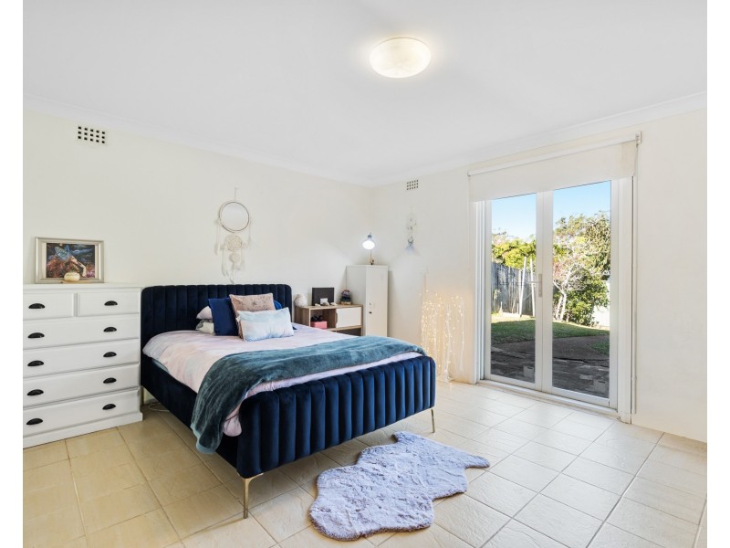 12 Newcastle Street, Springfield NSW 2250