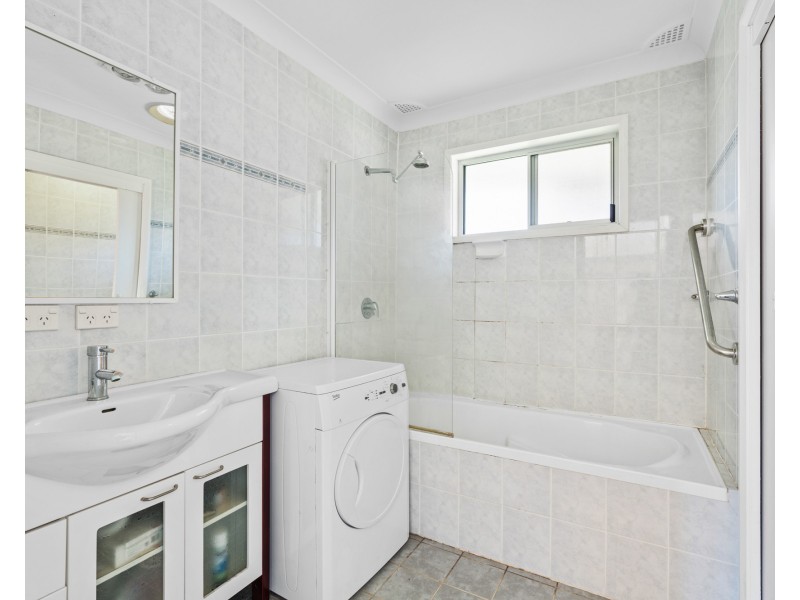 12 Newcastle Street, Springfield NSW 2250