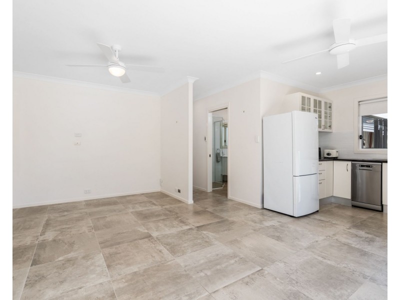 1a Nerissa Road, Erina NSW 2250