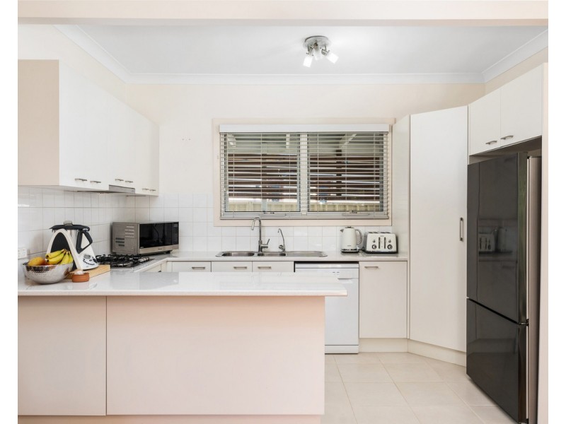 1 Nerissa Road, Erina NSW 2250