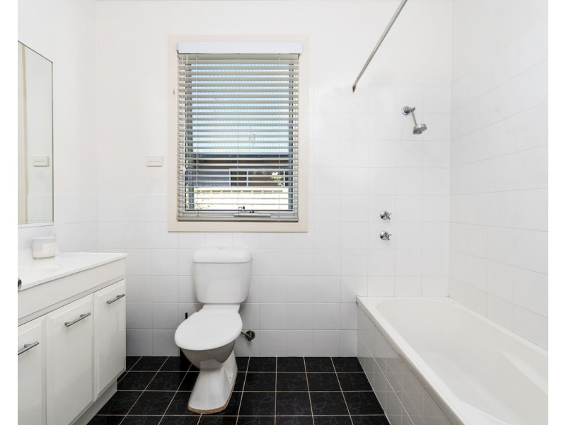 1 Nerissa Road, Erina NSW 2250