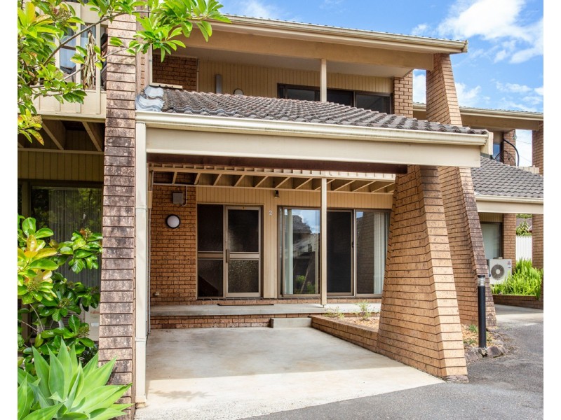 2/14 Russell Street, East Gosford NSW 2250
