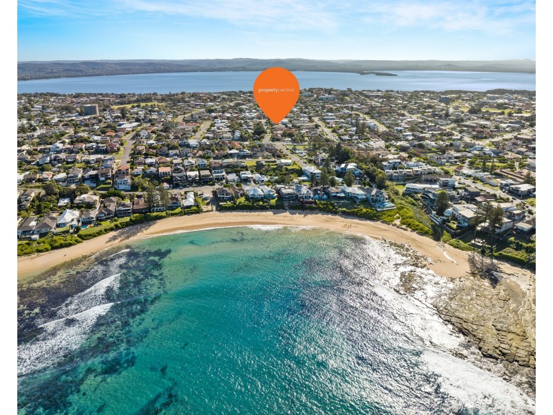 12 Yeddenba Avenue, Blue Bay NSW 2261