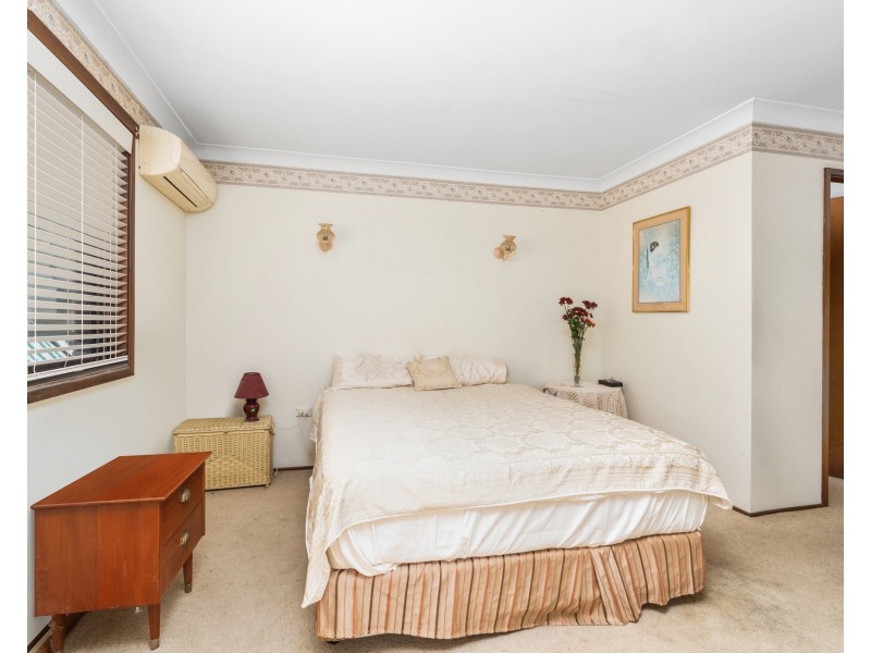 67 Crawford Crescent, Wyoming NSW 2250