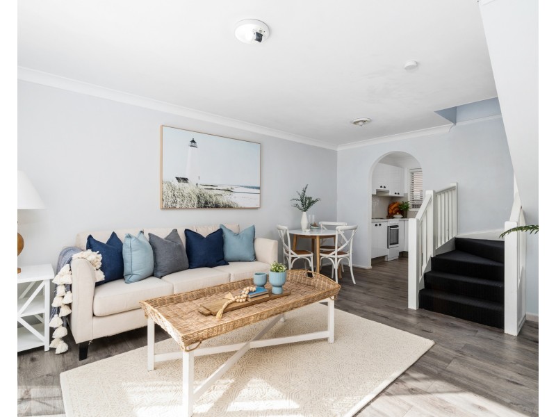 3/13 Beane Street West, Gosford NSW 2250