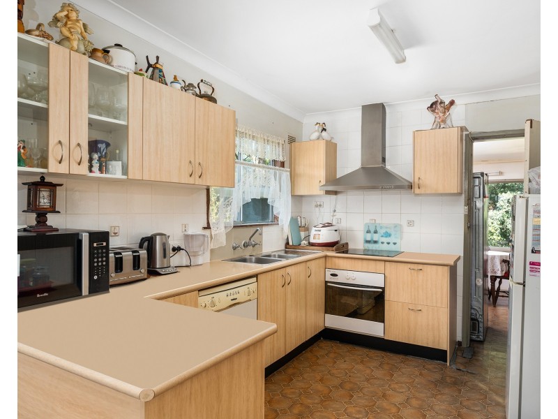 10 Turpentine Street, Wyoming NSW 2250