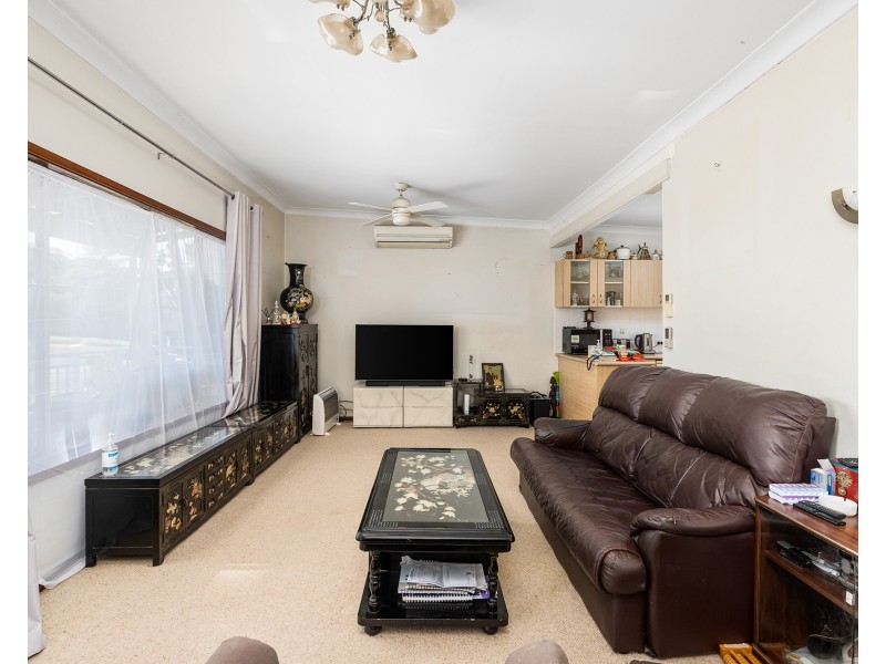 10 Turpentine Street, Wyoming NSW 2250