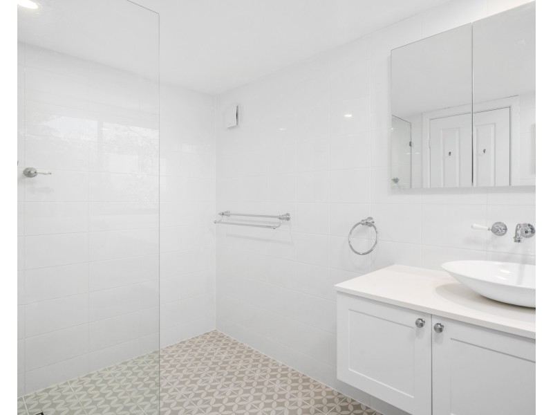 548 The Entrance Road, Erina Heights NSW 2260