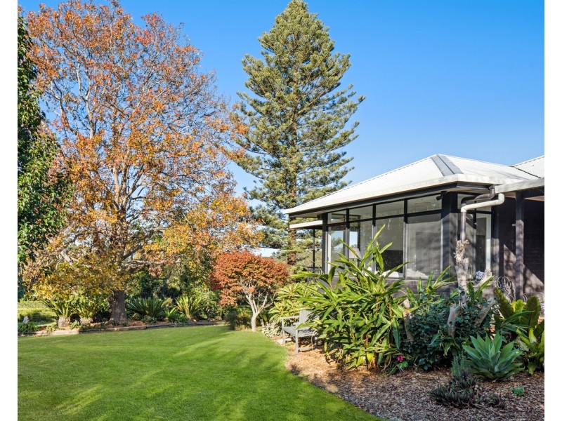 548 The Entrance Road, Erina Heights NSW 2260