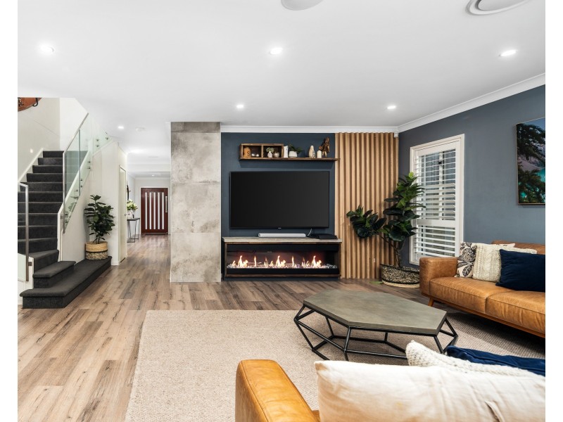 16 Kemp Close, Springfield NSW 2250