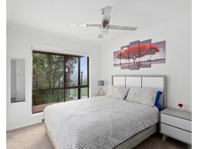 7 Kalori Avenue, Wyoming NSW 2250