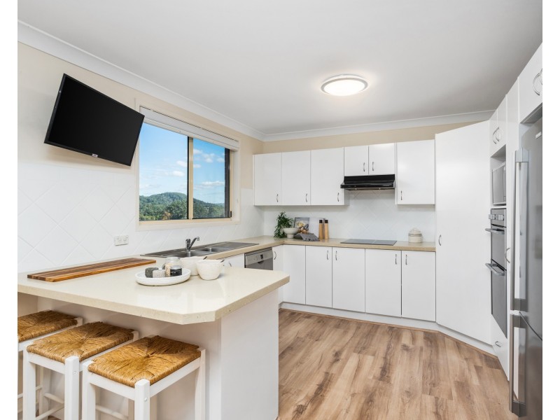 38 Woodview Avenue, Lisarow NSW 2250