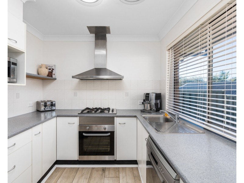 2 Paramount Place, Glenning Valley NSW 2261