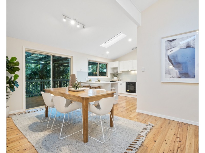 128 Berrys Head Road, Wyoming NSW 2250