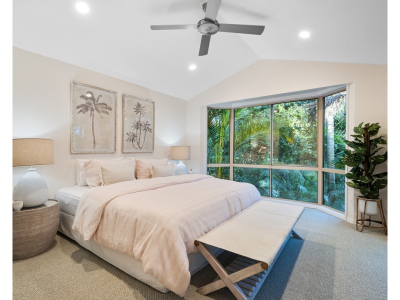 128 Berrys Head Road, Wyoming NSW 2250