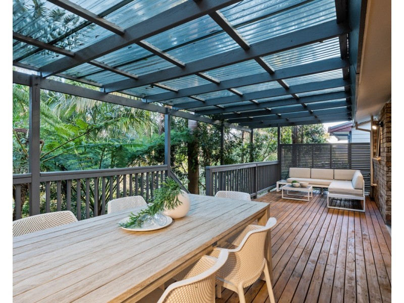 128 Berrys Head Road, Wyoming NSW 2250