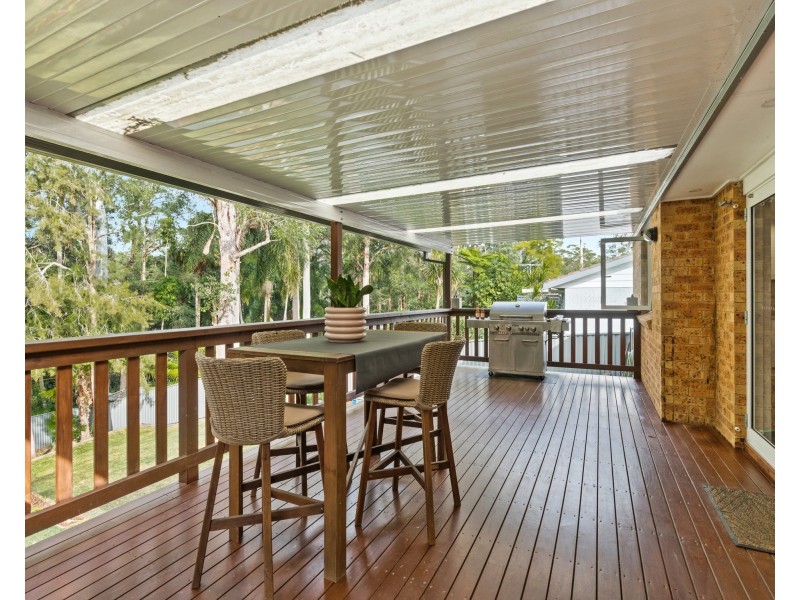 62 Rain Forest Road, Wyoming NSW 2250