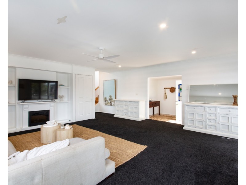 17 Bondi Road, The Entrance North NSW 2261