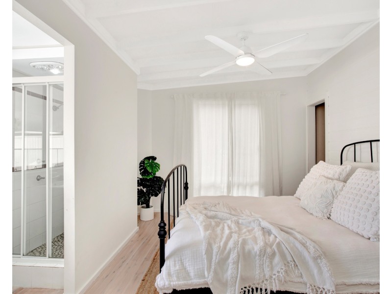 17 Bondi Road, The Entrance North NSW 2261