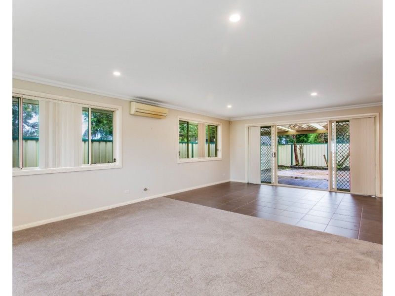 16 Moorlan Avenue, Killarney Vale NSW 2261