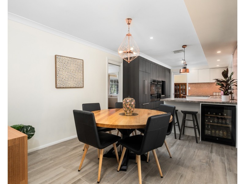 20 Settlers Ridge Close, Lisarow NSW 2250
