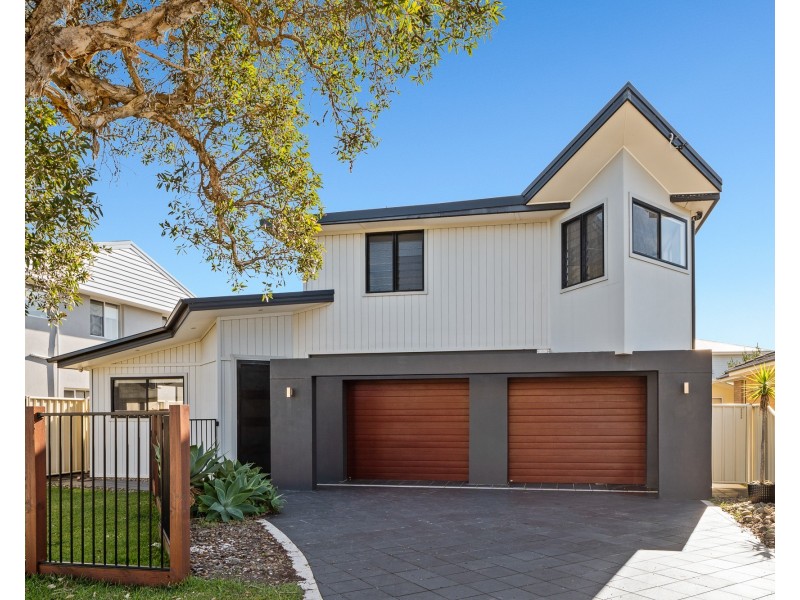 20 Captain Cook Crescent, Long Jetty NSW 2261