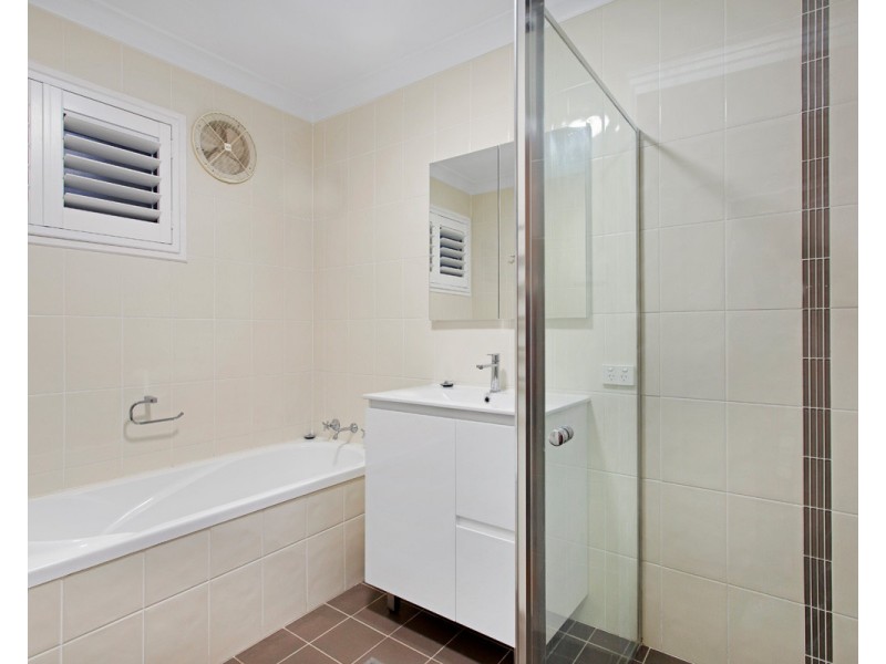 54 Patrick Crescent, Saratoga NSW 2251