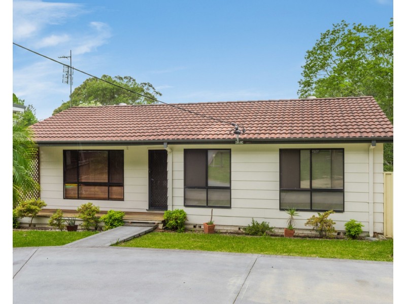 8 Wallarah Street, Lisarow NSW 2250