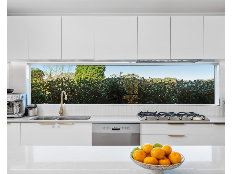 4 Leech Close, Narara NSW 2250