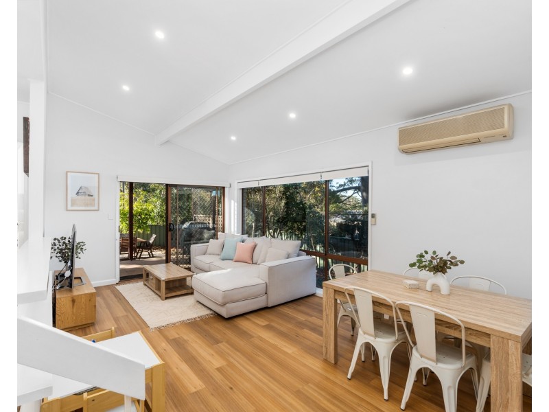 4 Leech Close, Narara NSW 2250