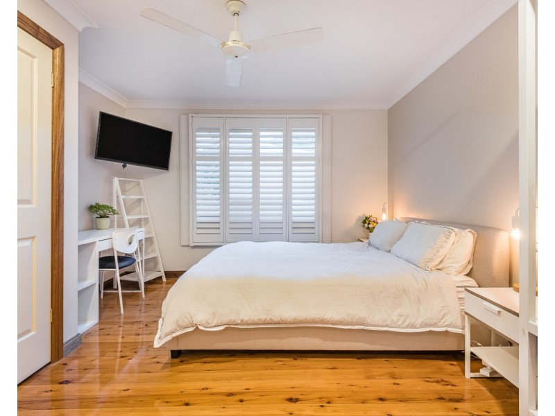 14 Chestnut Street, Wyoming NSW 2250