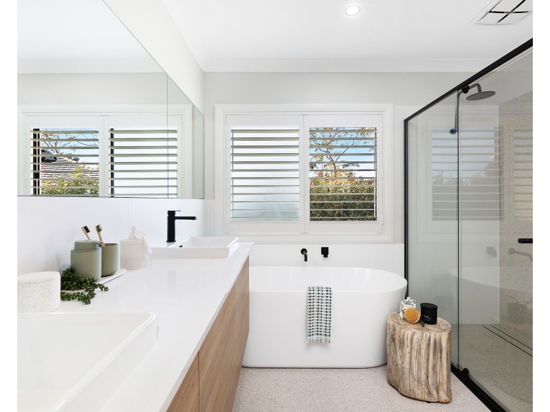 12 Bottlebrush Drive, Berkeley Vale NSW 2261