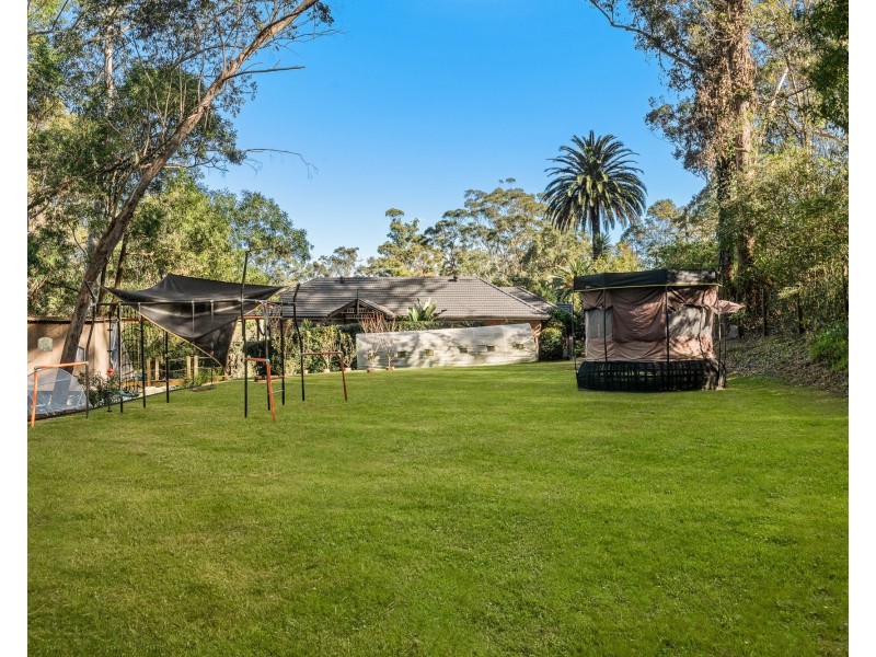 5 Erina Valley Road, Erina NSW 2250