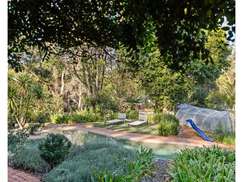 5 Erina Valley Road, Erina NSW 2250