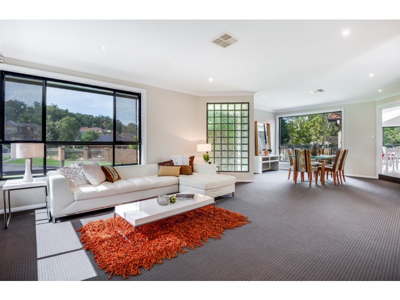 17 Bannister Drive, Erina NSW 2250