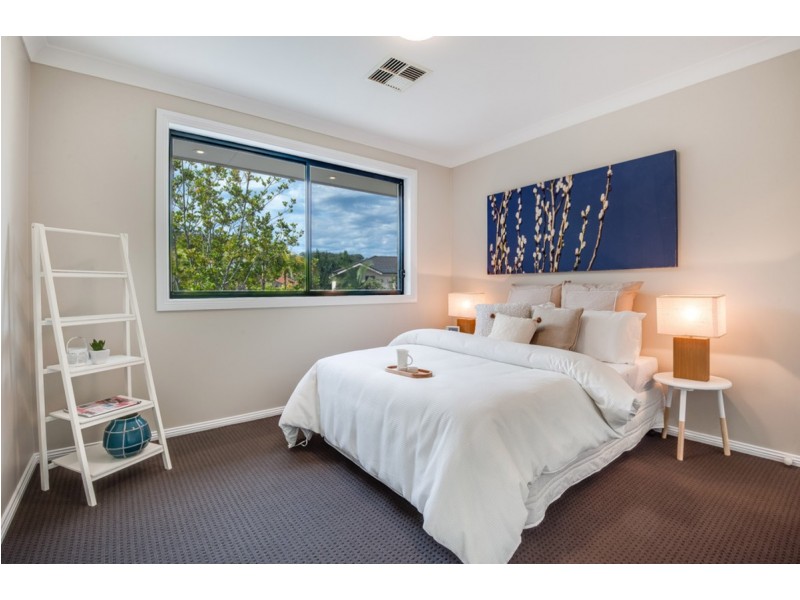 17 Bannister Drive, Erina NSW 2250
