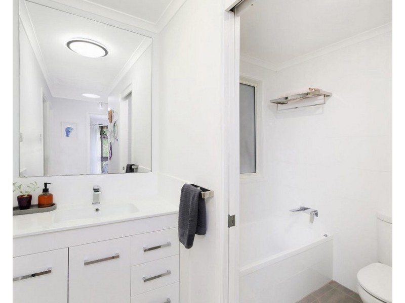38 Alan Street, Niagara Park NSW 2250